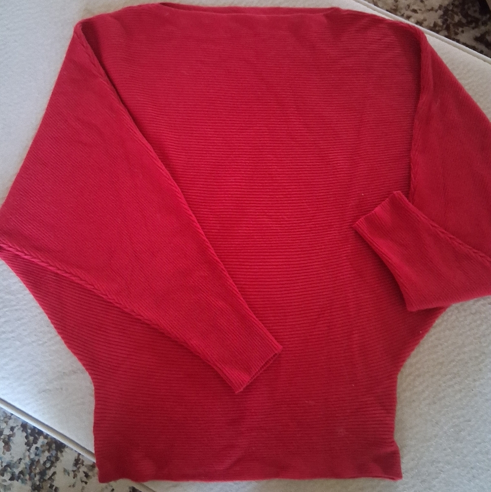 Elegant Red Women's Sweater